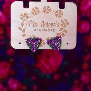 Micro Peyote stitch triangles